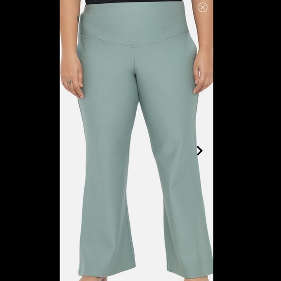 NIKE Wide legged tights - Picture 9 of 10